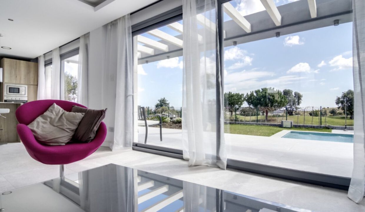 detached-villa-mijas-8