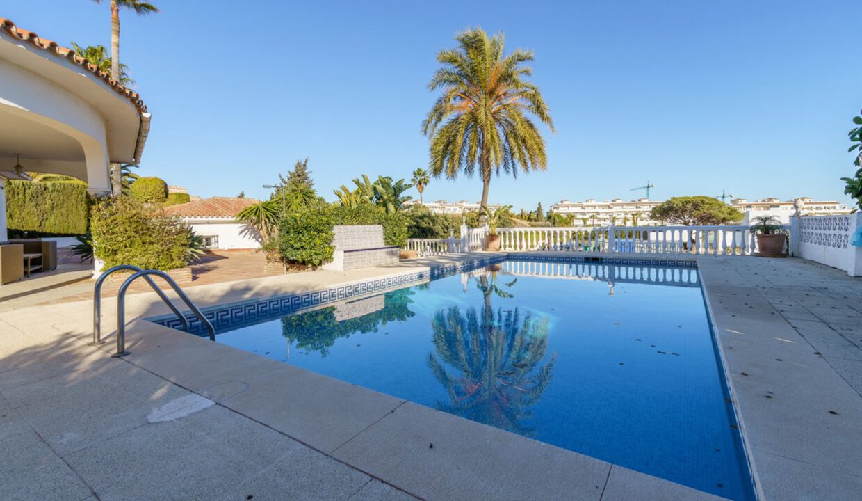 detached-villa-mijascosta-1