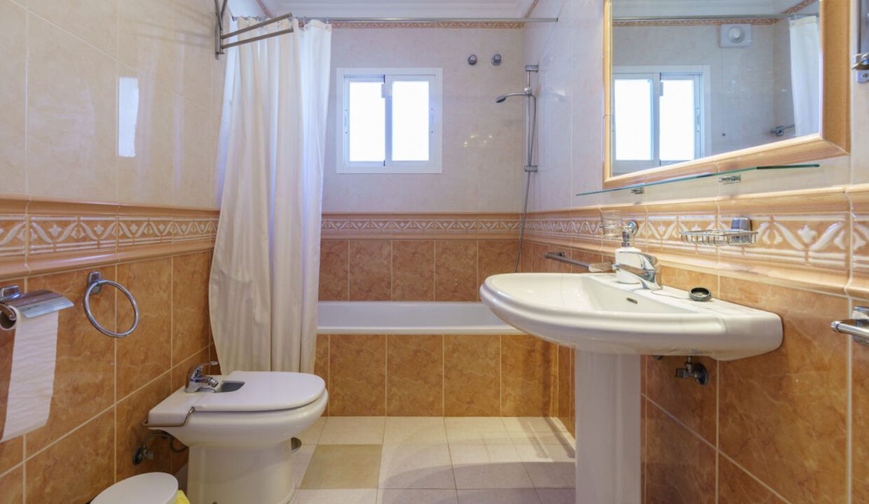 detached-villa-mijascosta-16