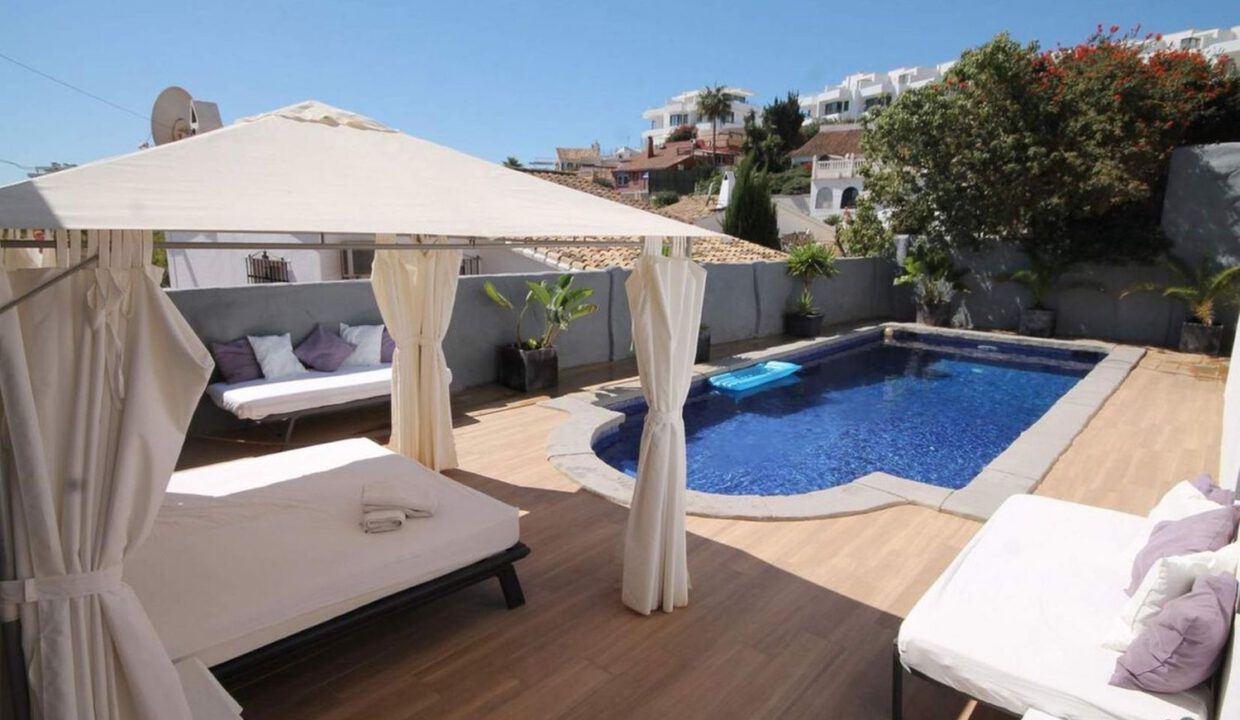 funegirola-castle-villa-1