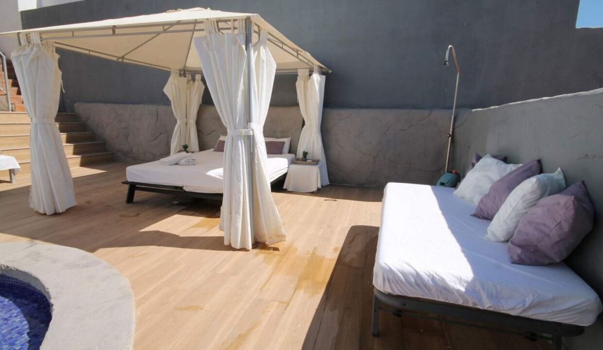 funegirola-castle-villa-13