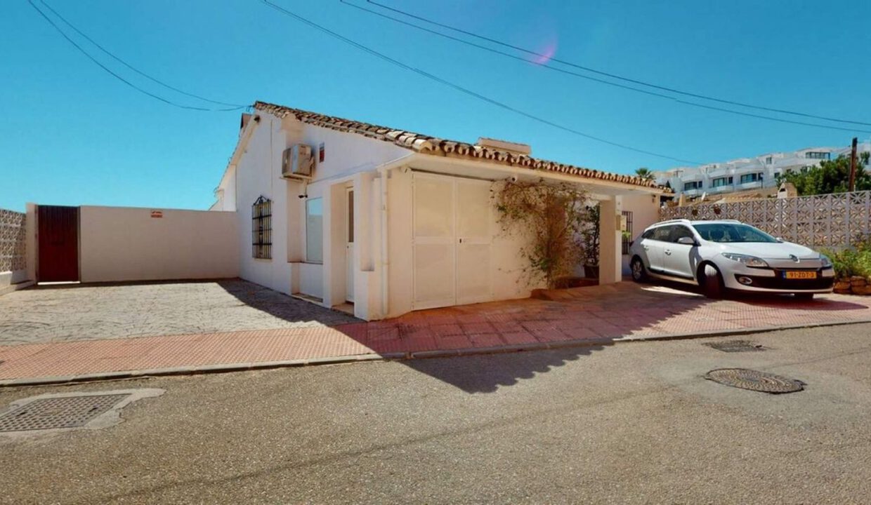 funegirola-castle-villa-16