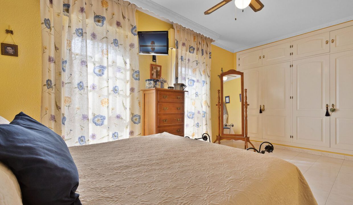 las-lagunas-villa-10