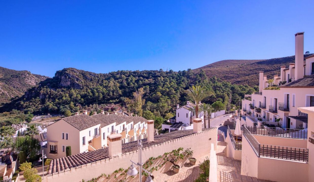 benahavis-townhouse-16