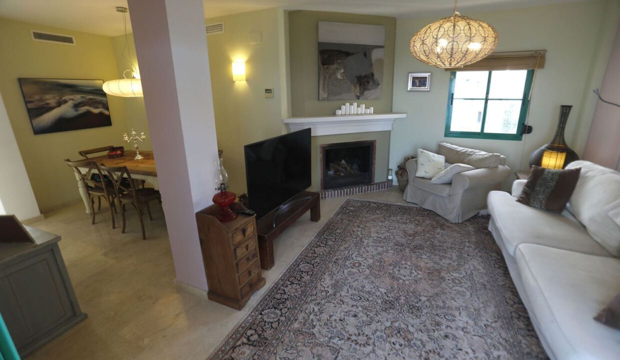 casares-playa-penthouse-14