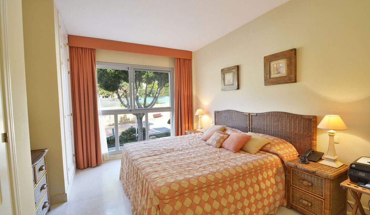 elviria-apartment-10