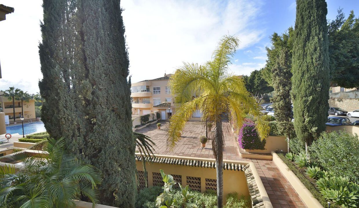 elviria-apartment-15