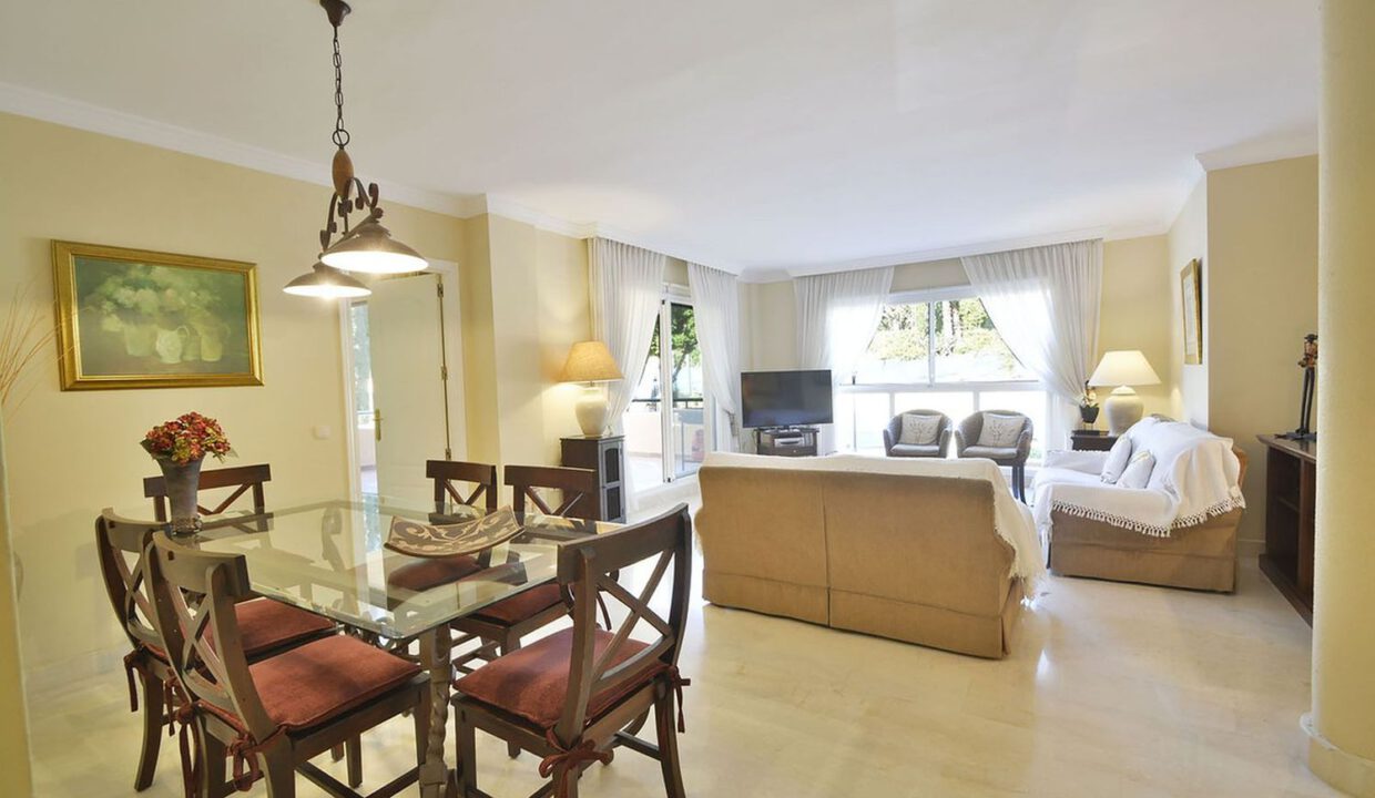 elviria-apartment-2