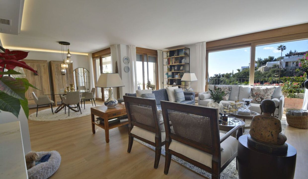 los-monteros-apartment-4