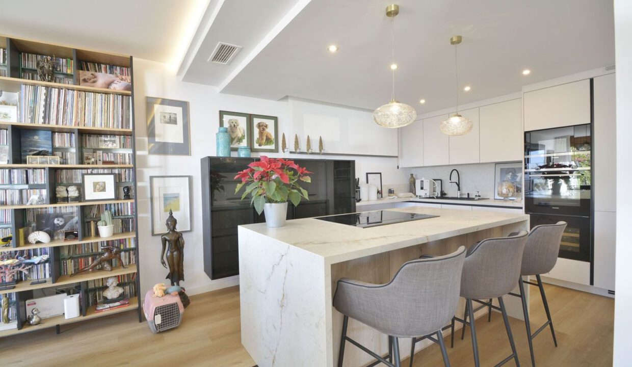 los-monteros-apartment-7