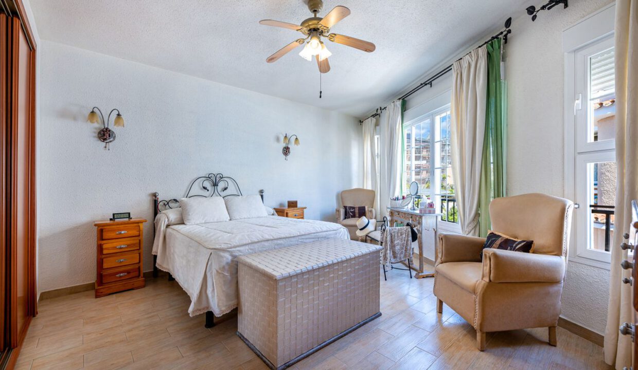 los-pacos-semi-detached-3