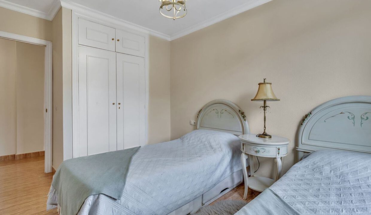 middle-floor-apartment-mijas-costa-13
