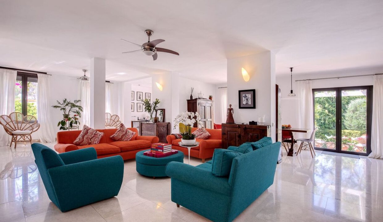 nueva-andalucia-villa-2