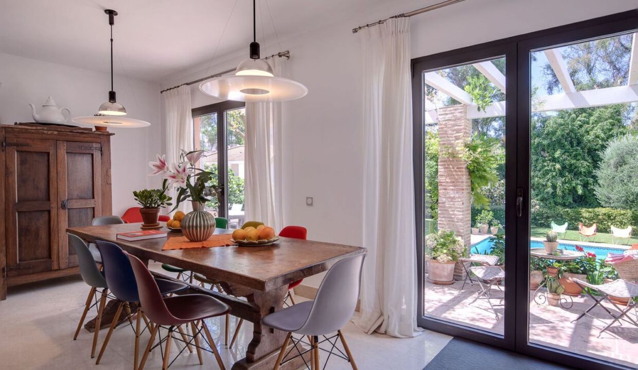 nueva-andalucia-villa-4