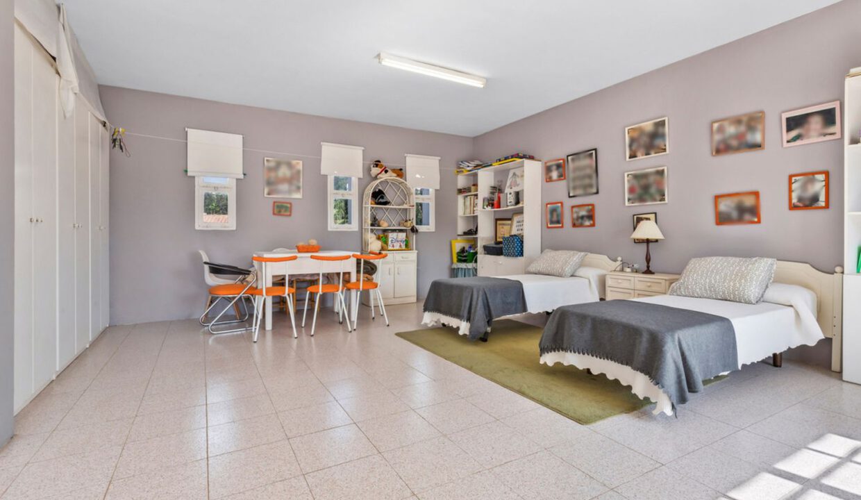 detached-mijas-villa-3