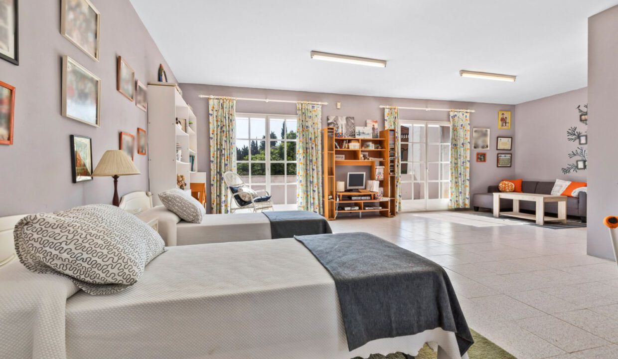 detached-mijas-villa-7