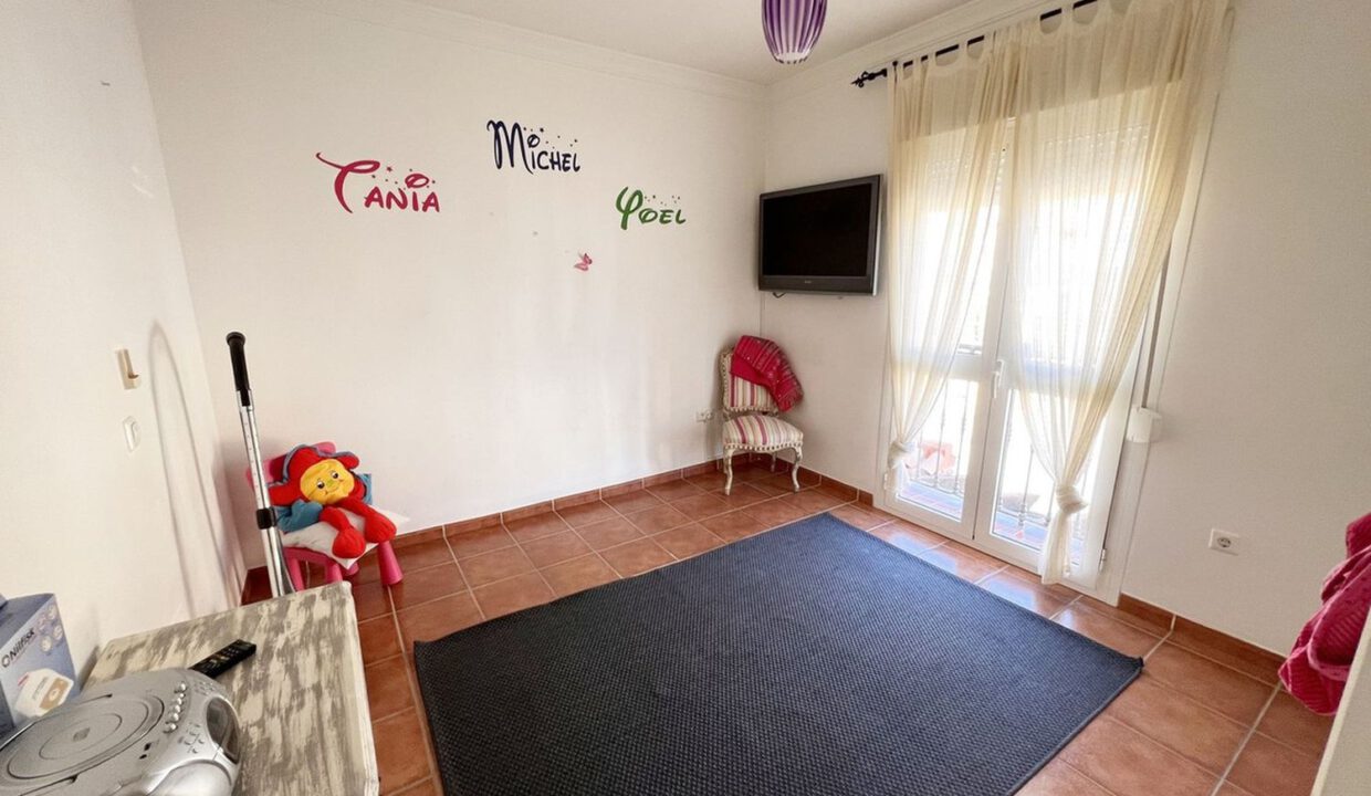 lospacos-townhouse-13