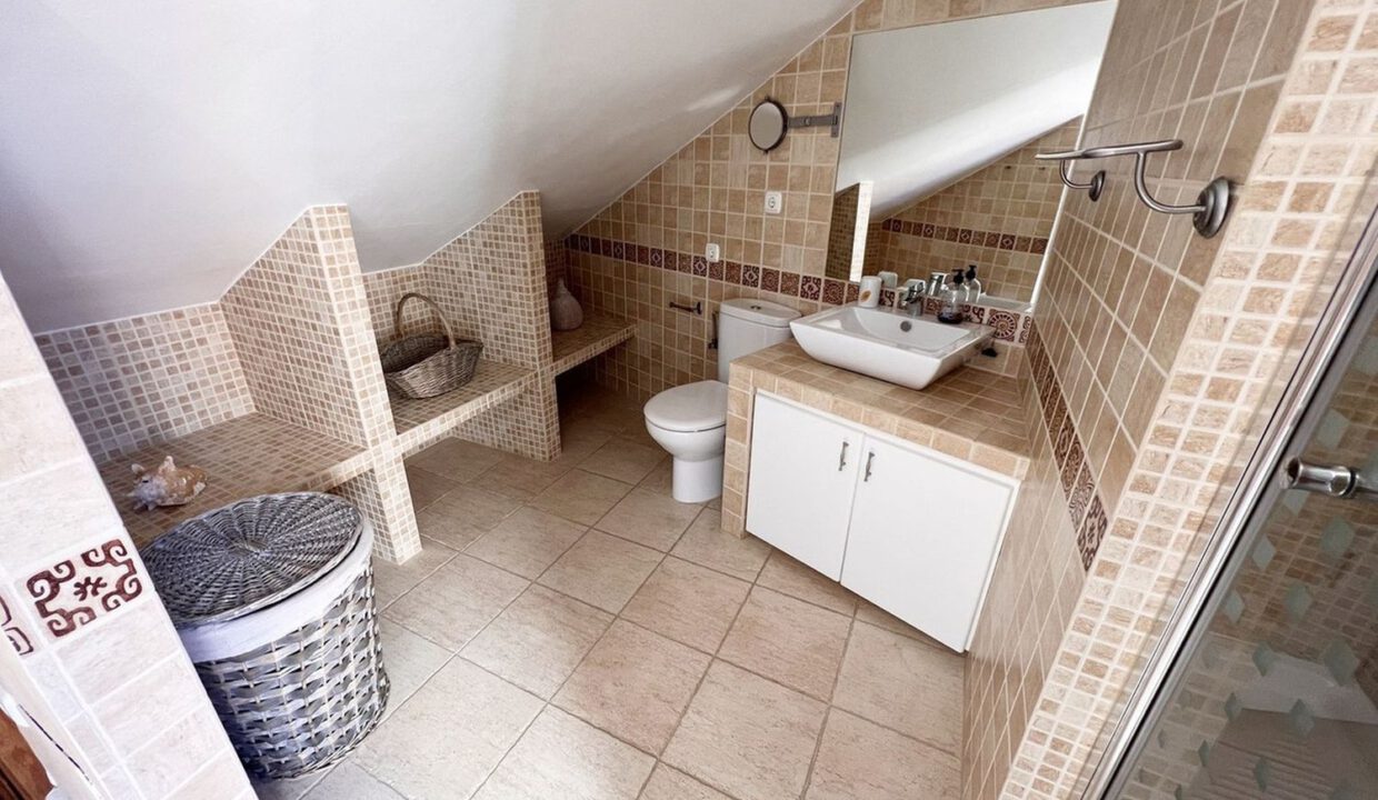 lospacos-townhouse-16