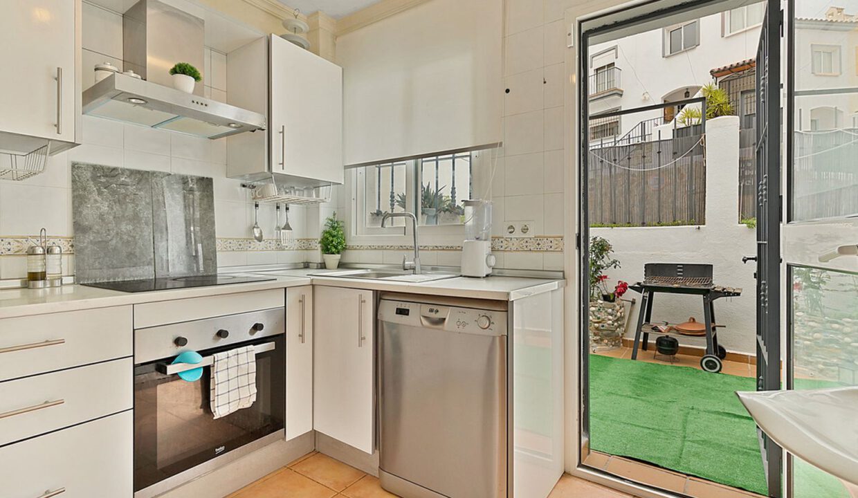 new-torreblanca-townhouse-5