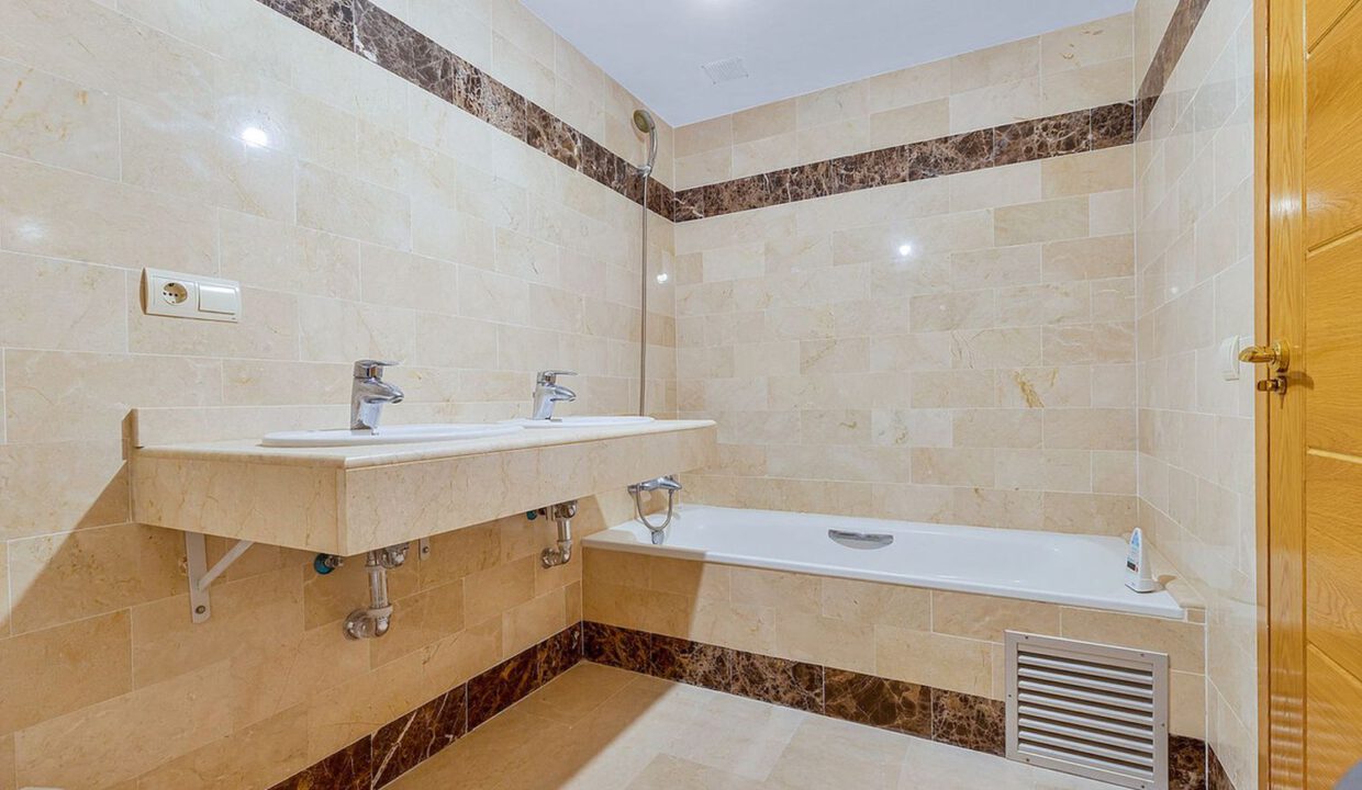 townhouse-benahavis-4